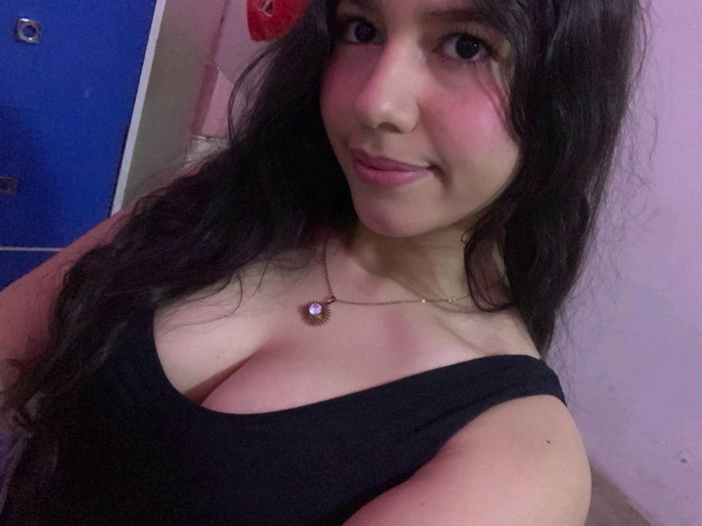 Elisa — video chat host from Venezuela