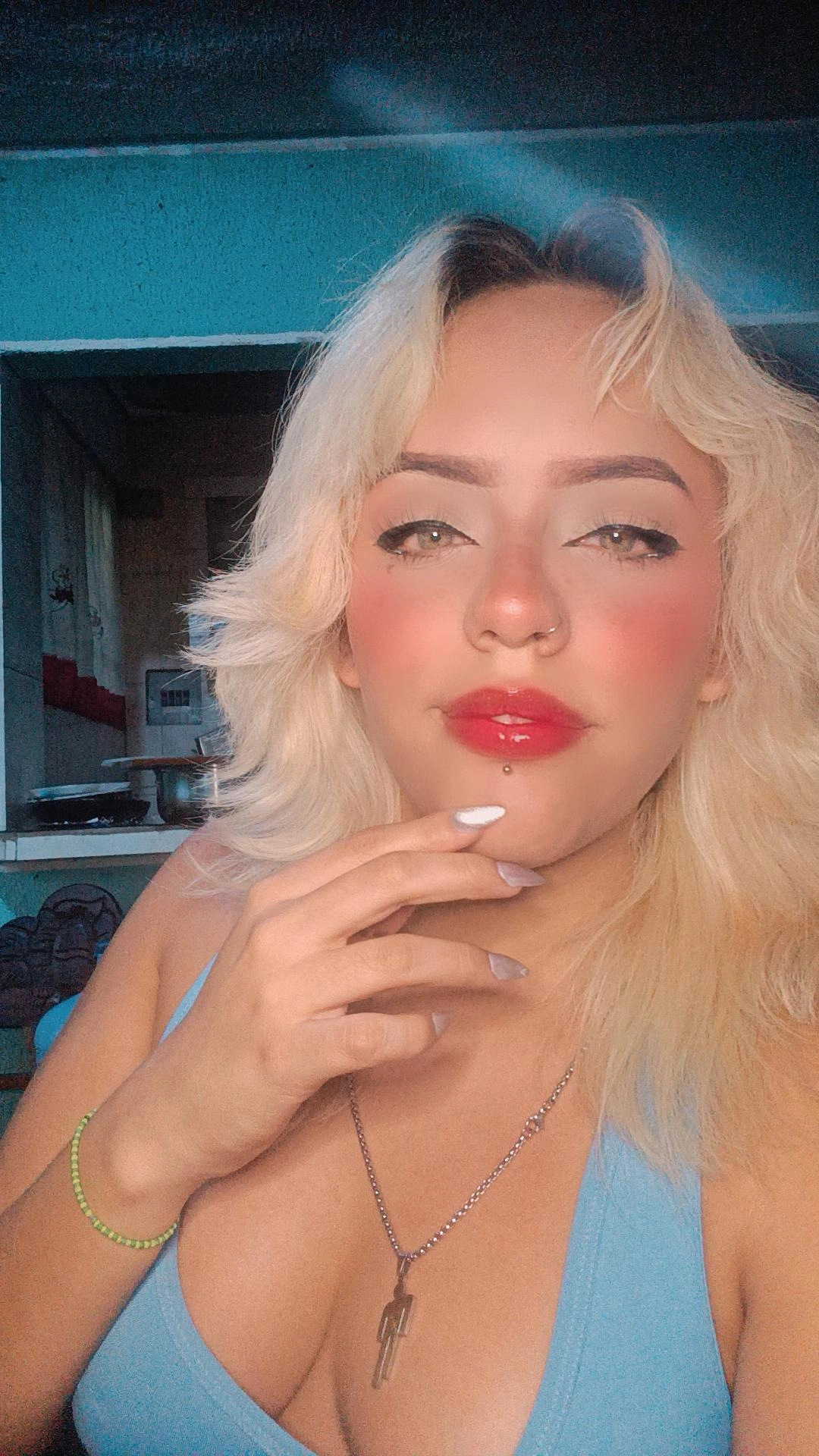 Hatsumi — video chat host from Venezuela