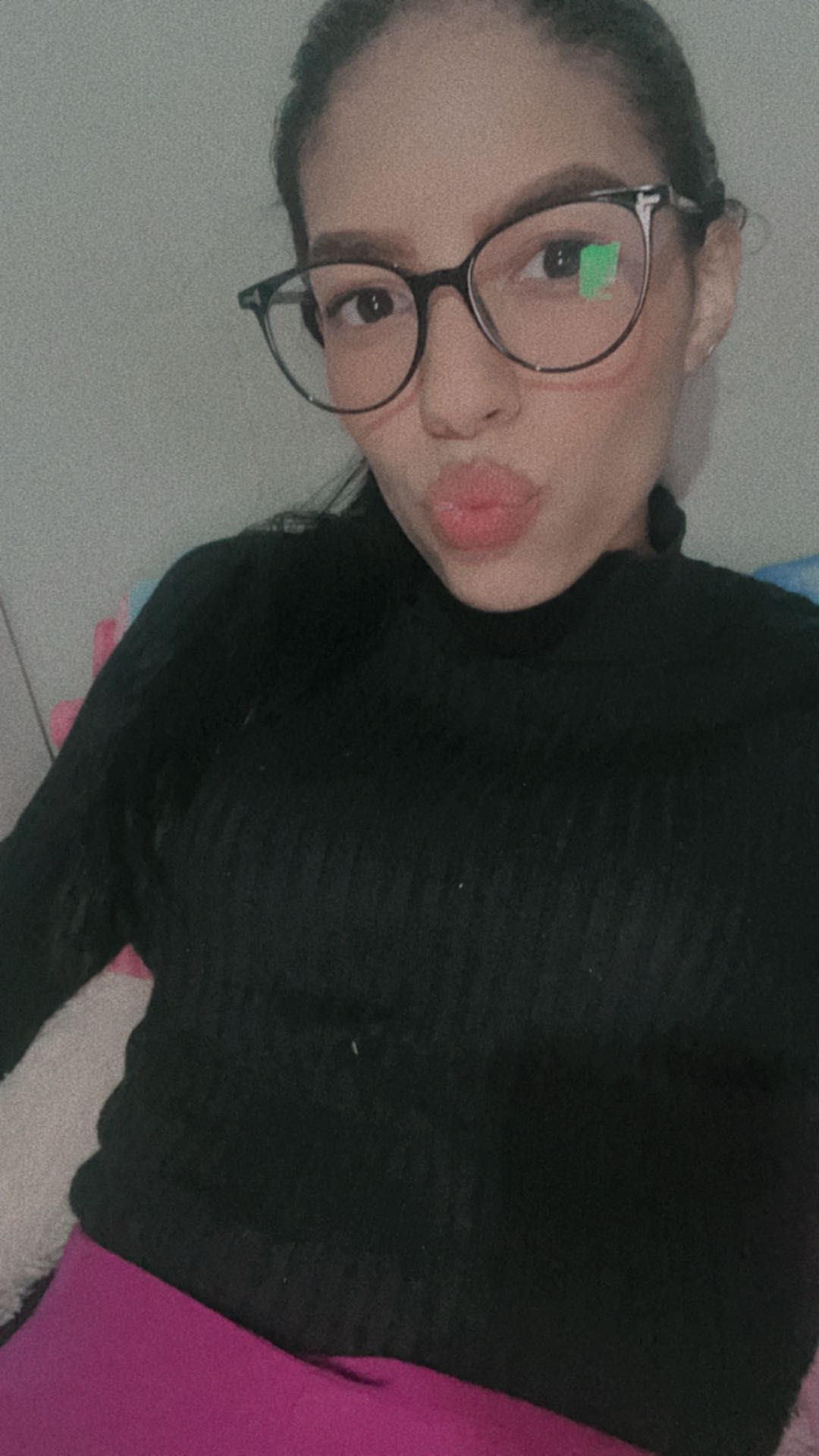 Mariabecerra — video chat host from Venezuela