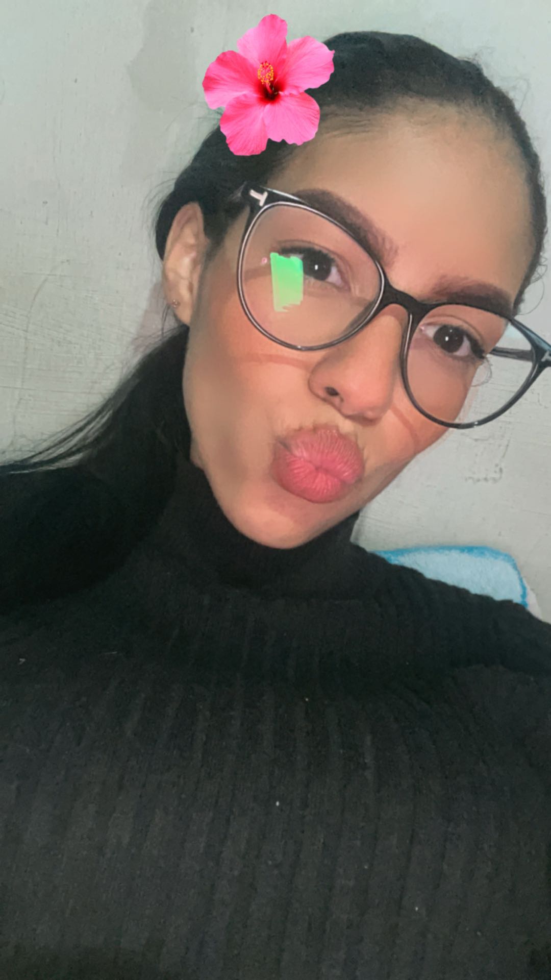 Mariabecerra — video chat host from Venezuela