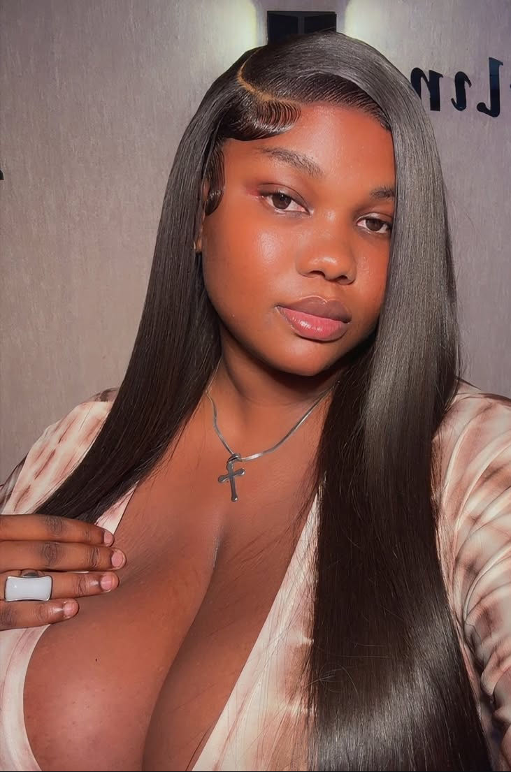 Nana — video chat host from Nigeria