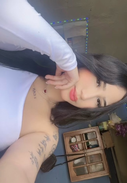 Blanquita — video chat host from Venezuela