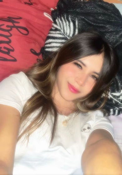 Victoria — video chat host from Venezuela
