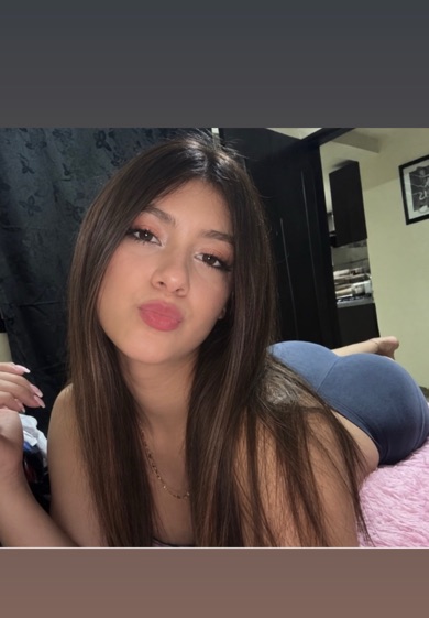 Valery — video chat host from Guatemala