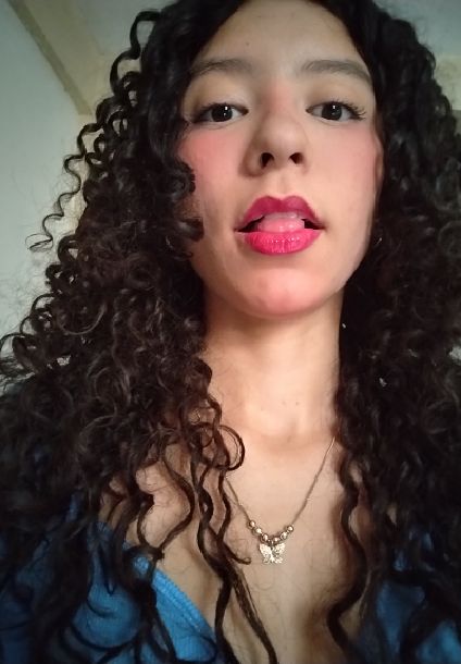 Aleja — video chat host from Venezuela