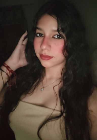 Elisa — video chat host from Venezuela